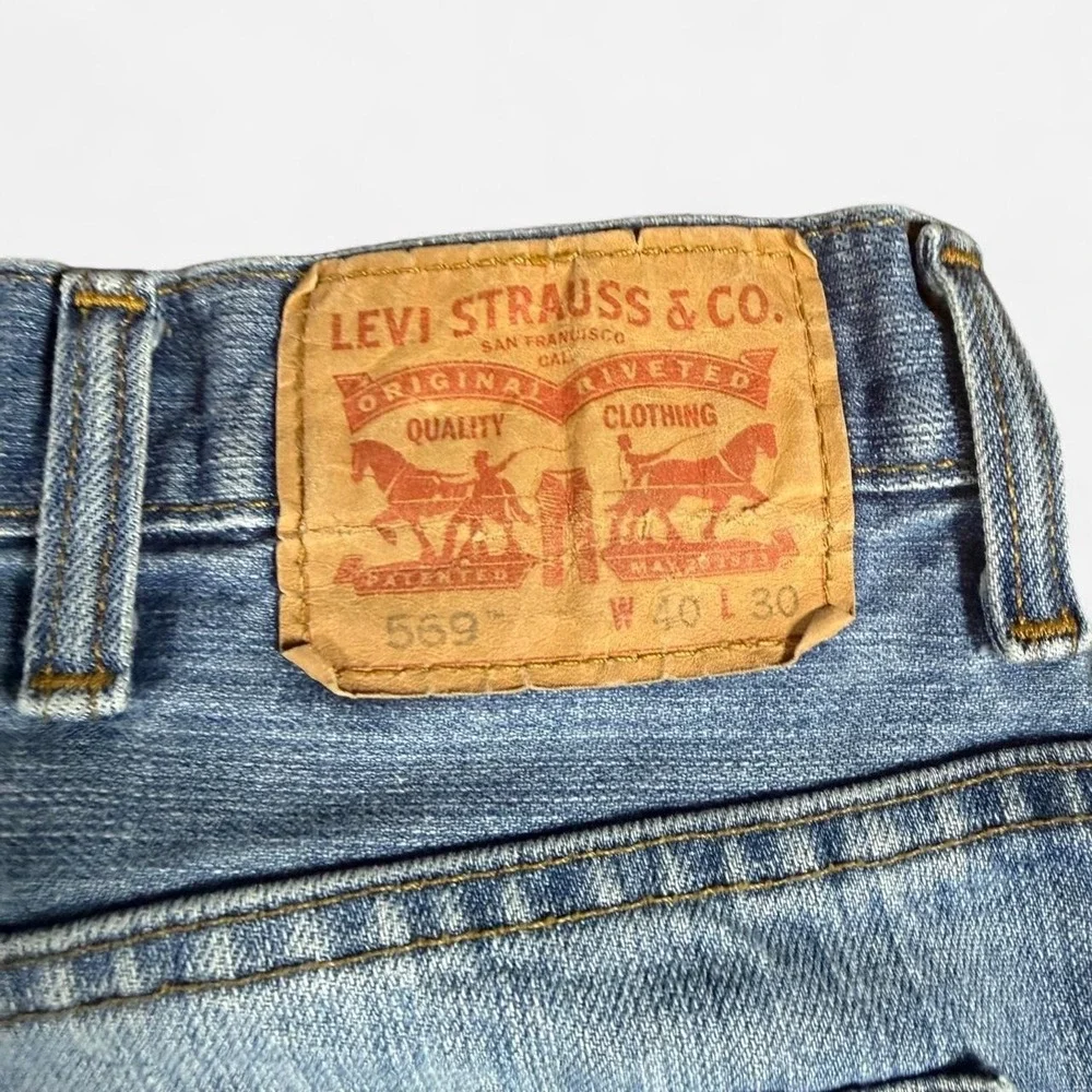 Levis levi 569
